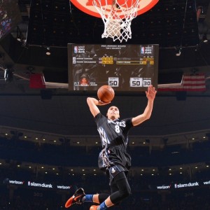 开云app下载-连败沼泽中的巴特勒与沉默的美国队教练，一座如何重建的篮球巴别塔？迷失在连败中的巴特勒，沉默的教练与篮球巴别塔的废墟